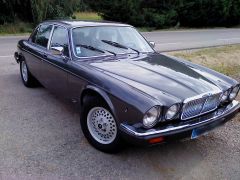 JAGUAR XJ V12 (Photo 1)