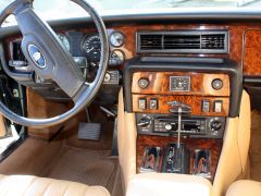 Louer une JAGUAR XJ12 S3 300CV de de 1987 (Photo 4)