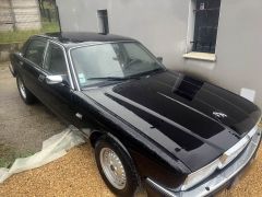 JAGUAR XJ40 (Photo 1)