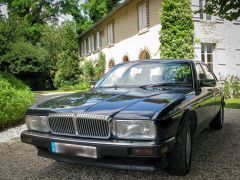 Louer une JAGUAR XJ40 de de 1991 (Photo 3)