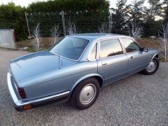 Louer une JAGUAR XJ6 Sovereign de de 1987 (Photo 2)
