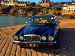 Louer une JAGUAR XJ6 de de 1979 (Photo 1)