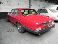 Louer une JAGUAR XJ6 de de 1980 (Photo 2)