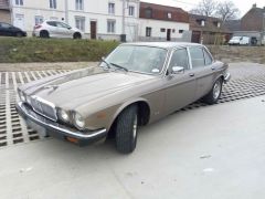 JAGUAR XJ6 (Photo 1)