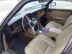 Louer une JAGUAR XJ6 de de 1984 (Photo 4)