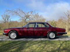 Louer une JAGUAR XJ6 de de 1984 (Photo 4)