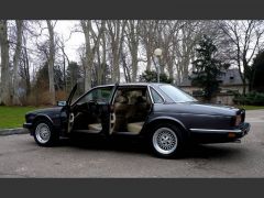 Louer une JAGUAR XJ6 de de 1990 (Photo 2)