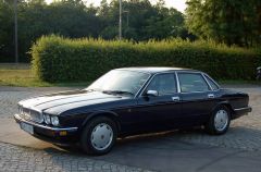 Louer une JAGUAR XJ6 de de 1992 (Photo 3)