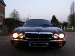 Louer une JAGUAR XJ8 SPORT de de 2000 (Photo 3)