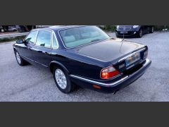 Louer une JAGUAR XJ8 de de 1998 (Photo 4)