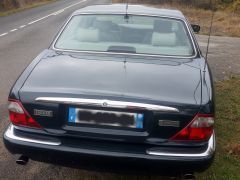 Louer une JAGUAR XJ8 de de 1998 (Photo 4)