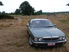 Louer une JAGUAR XJ8 de de 1999 (Photo 2)