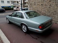 Louer une JAGUAR XJ8 de de 1999 (Photo 3)