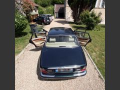 Louer une JAGUAR XJ8 de de 1999 (Photo 4)