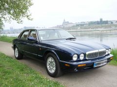 Louer une JAGUAR XJ8 de de 2000 (Photo 2)