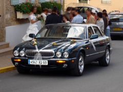 Louer une JAGUAR XJ8 de de 2001 (Photo 2)