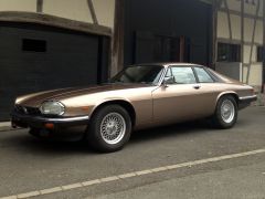 Louer une JAGUAR XJS V12 272 CV de de 1990 (Photo 1)