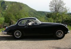 Louer une JAGUAR XK 150 de de 1958 (Photo 1)