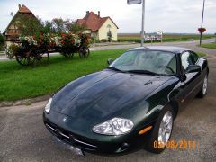 Louer une JAGUAR XK8 de de 1999 (Photo 1)