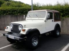 Louer une JEEP CJ 7  de de 1984 (Photo 1)