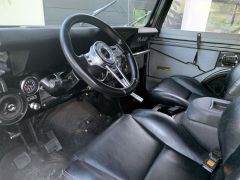 Louer une JEEP CJ5 304 V8 de de 1979 (Photo 4)