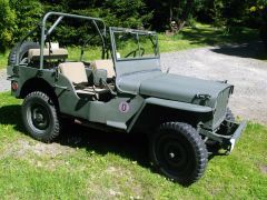 Louer une JEEP WILLYS HOTCHKISS de de 1961 (Photo 1)