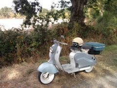 Louer une LAMBRETTA LD 57 de de 1957 (Photo 1)