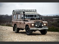 Louer une LAND ROVER 109 SW SIII Diesel de de 1972 (Photo 3)