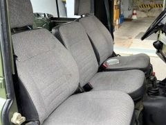 LAND ROVER 90 (Photo 3)