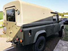 Louer une LAND ROVER Defender de de 1987 (Photo 2)