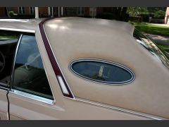 Louer une LINCOLN Continental Cartier de de 1979 (Photo 4)