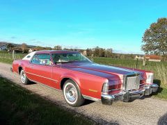 Louer une LINCOLN Continental Mark IV de 1975 (Photo 1)