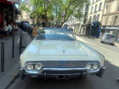 Louer une LINCOLN Continental de de 1961 (Photo 2)