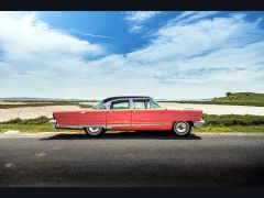 Louer une LINCOLN Pemiere Sedan de de 1956 (Photo 3)