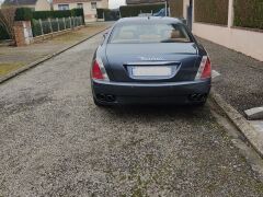 Louer une MASERATI Quatroporte 400 de de 2005 (Photo 3)