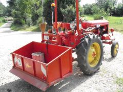 Louer une MASSEY HARRIS Pony 820D de de 1957 (Photo 3)