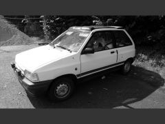 MAZDA 121 Découvrable (Photo 1)