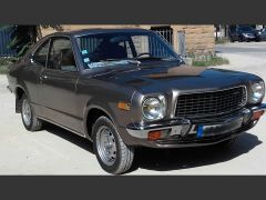 Louer une MAZDA 818 Coupé de Luxe de 1978 (Photo 2)