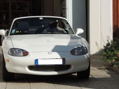 Louer une MAZDA MX5 de de 1998 (Photo 1)