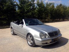 MERCEDES  CLK (Photo 1)