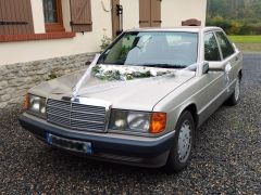 MERCEDES 190D 2.5 de 1992 en location pour mariage dans l'Oise