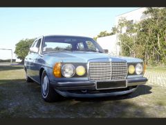 Louer une MERCEDES 200 E de 1980 (Photo 0)