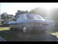 Louer une MERCEDES 200 E de de 1980 (Photo 4)