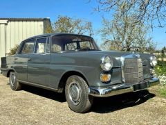 MERCEDES 200D W110 (Photo 1)