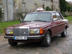 MERCEDES 230 E  Taxi (Photo 1)