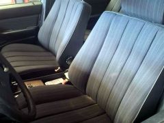 Louer une MERCEDES 250D W124 de de 1989 (Photo 3)