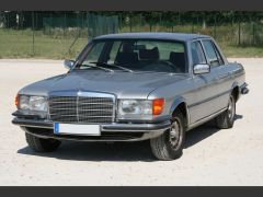 Louer une MERCEDES 280 SE de de 1976 (Photo 1)