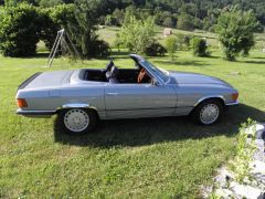 Louer une MERCEDES 280 SL de de 1980 (Photo 5)