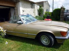 Louer une MERCEDES 280 SL de de 1981 (Photo 2)