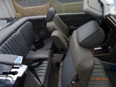 Louer une MERCEDES 300 SL de de 1987 (Photo 5)